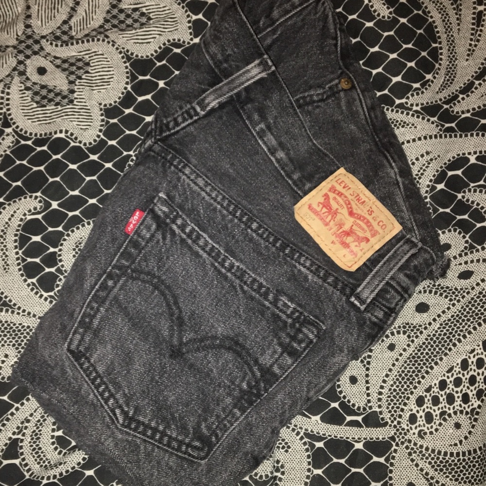 Levi’s shorts
